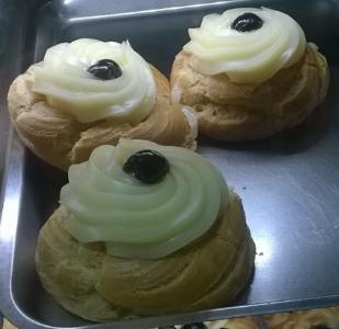 Zeppola di San Giuseppe Zeppole buone di San Giuseppe