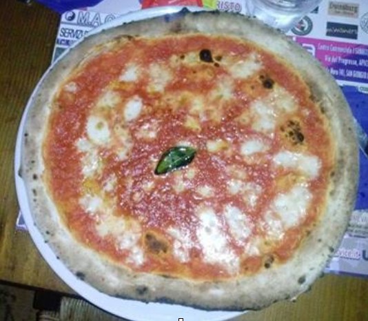 Pizza Margherita San Giorgio del Sannio Pizza Margherita San giorgio del Sannio