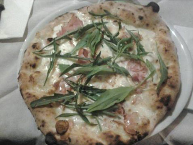 il-tricorno-pizza-marcello il-tricorno-pizza-marcello