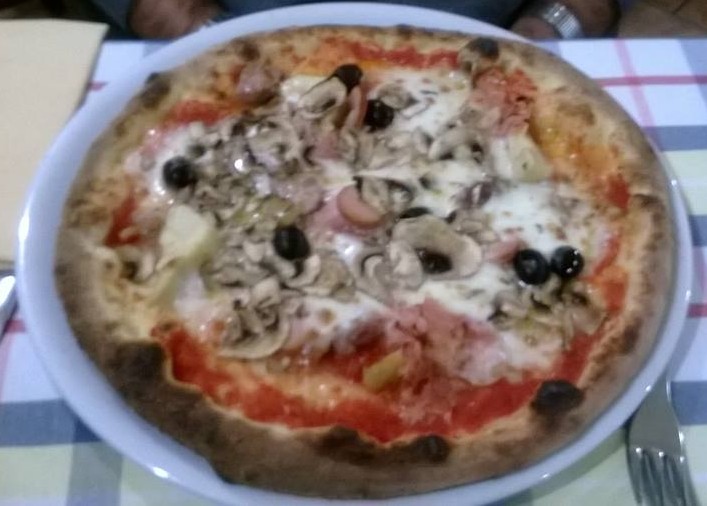 Pizza Capricciosa San Lorenzello Pizza Capricciosa San Lorenzello