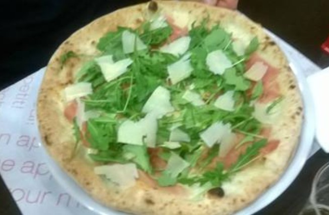 Pizza Bianca Con Crudo Telese Terme Pizza Bianca Con Crudo Telese Terme